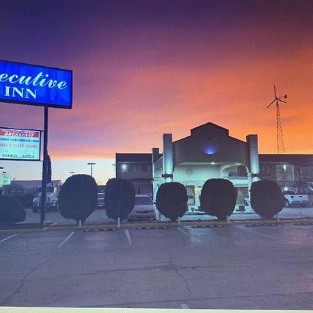 Executive Inn Odessa Exterior photo